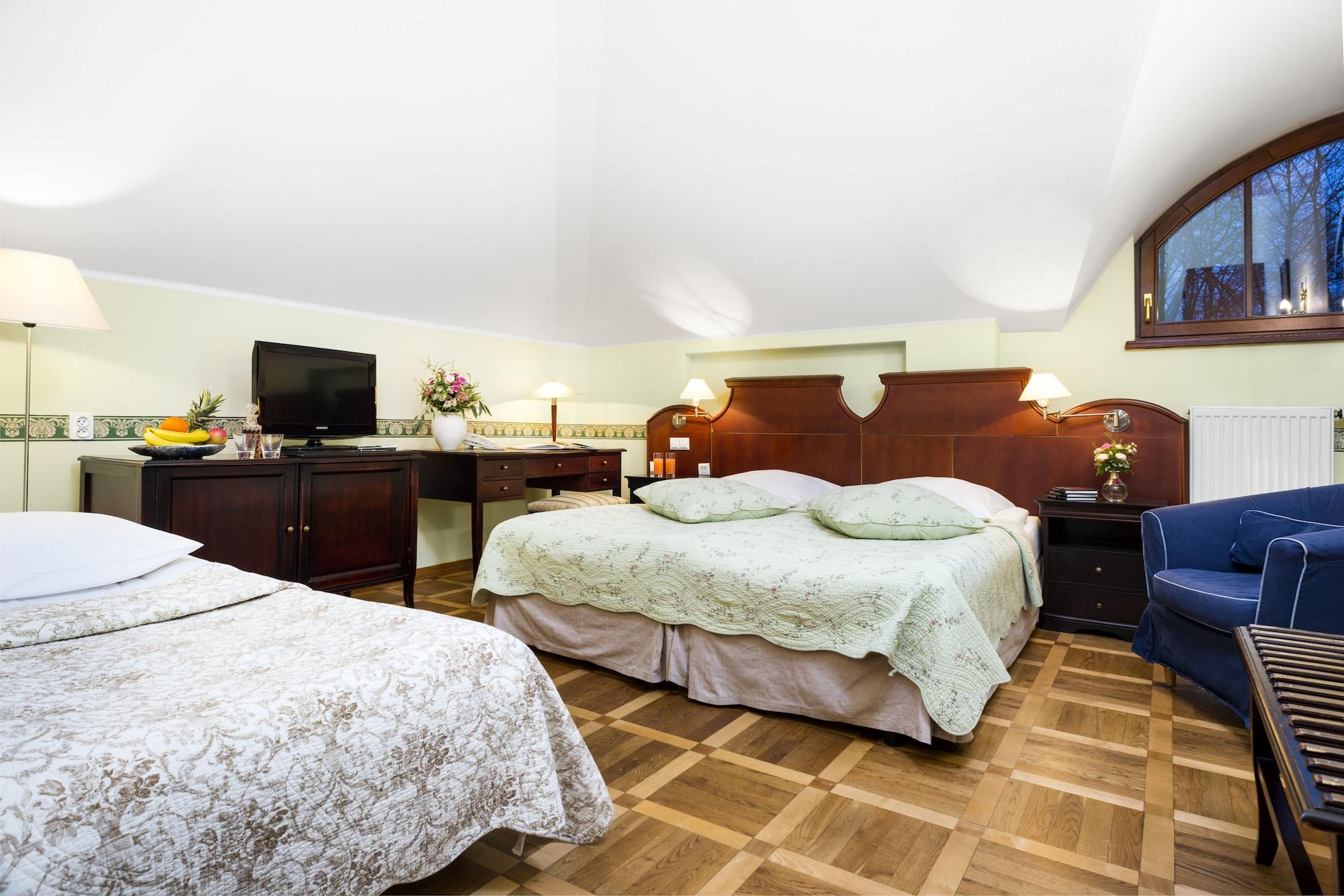 Hotel Maltanski Krakow Ngoại thất bức ảnh