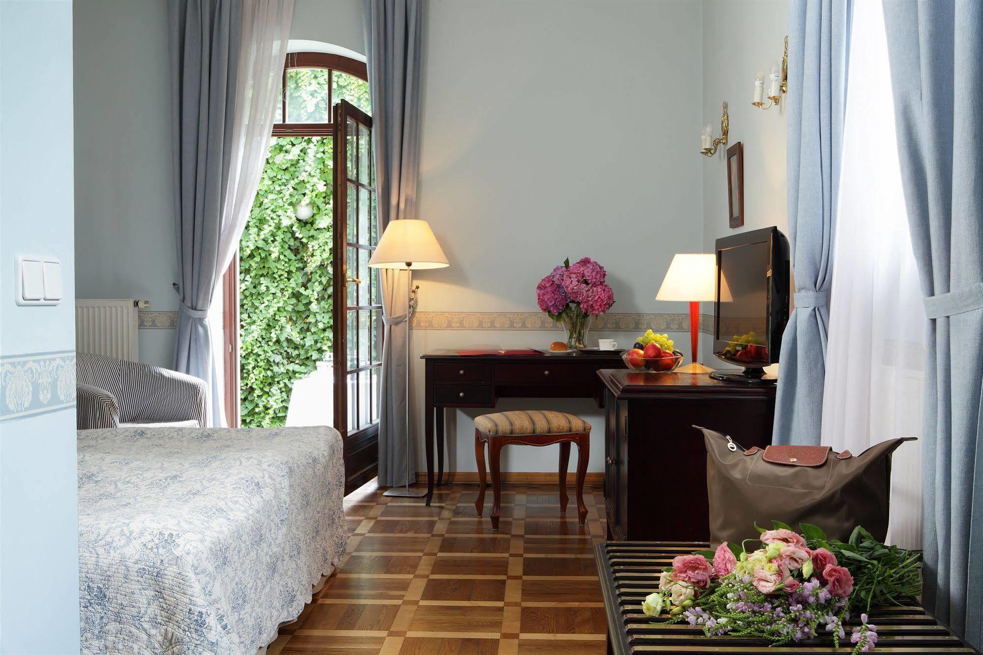 Hotel Maltanski Krakow Ngoại thất bức ảnh